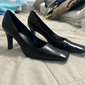 Women’s heel